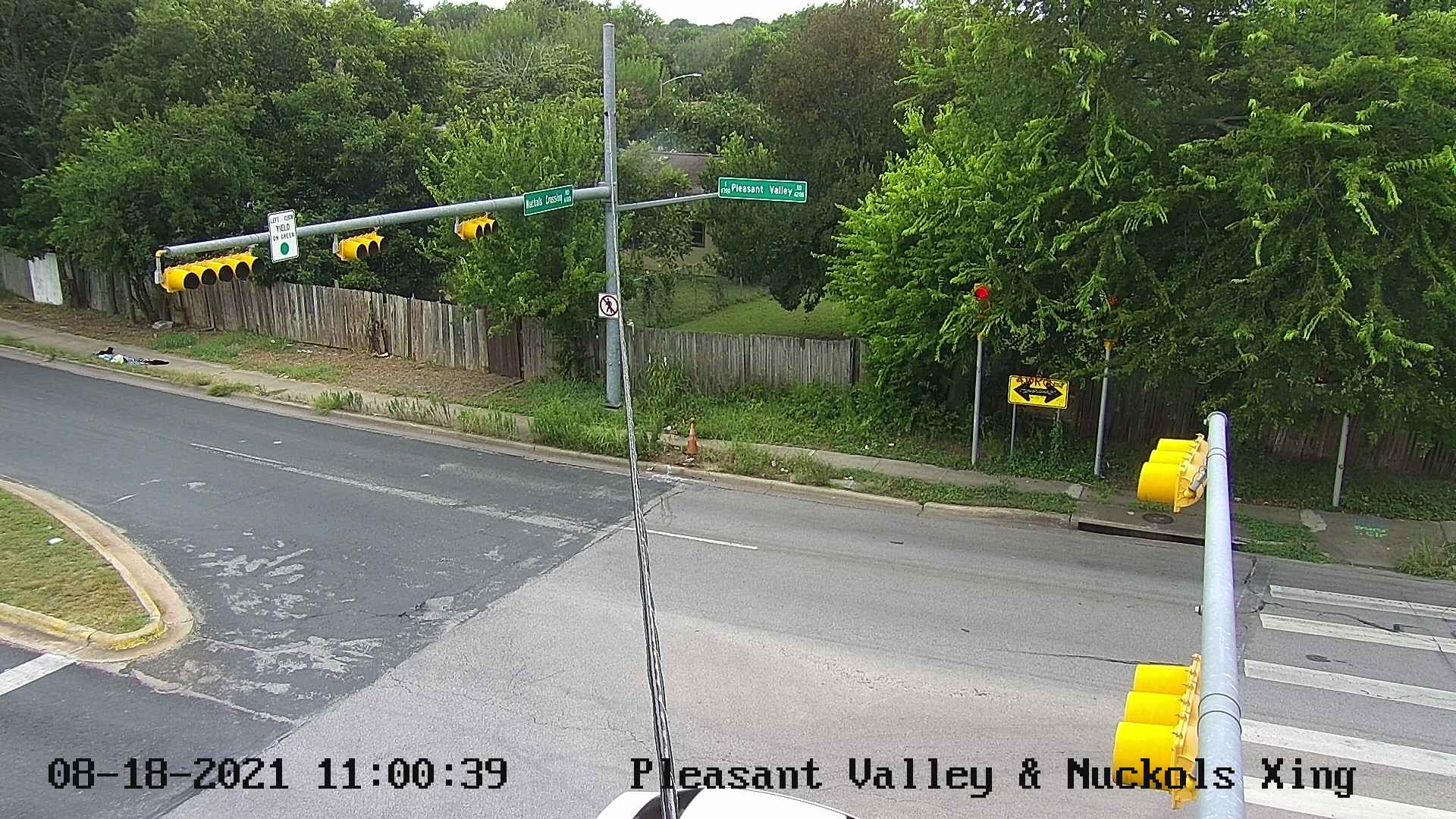 Traffic Cam  PLEASANT VALLEY RD / NUCKOLS CROSSING RD