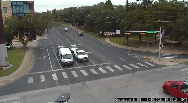 Traffic Cam  38TH ST / GUADALUPE ST