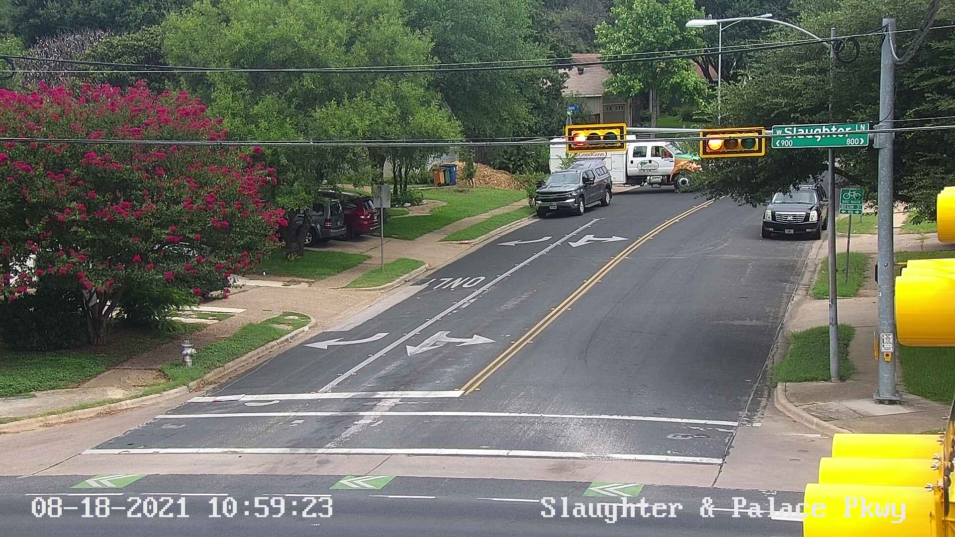 Traffic Cam  SLAUGHTER LN / PALACE PKWY